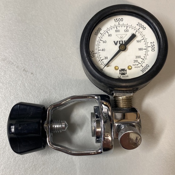 AMF VOIT Tank Pressure Gauge DS 107 w/Original Packaging Vintage Circa 1950’s - Picture 2 of 11